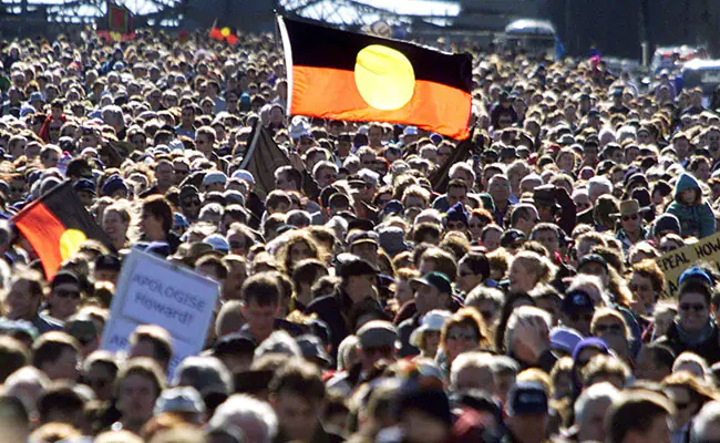 Australia में 26 जनवरी को National Day मनाने का विरोध कर रहे हज़ारों
